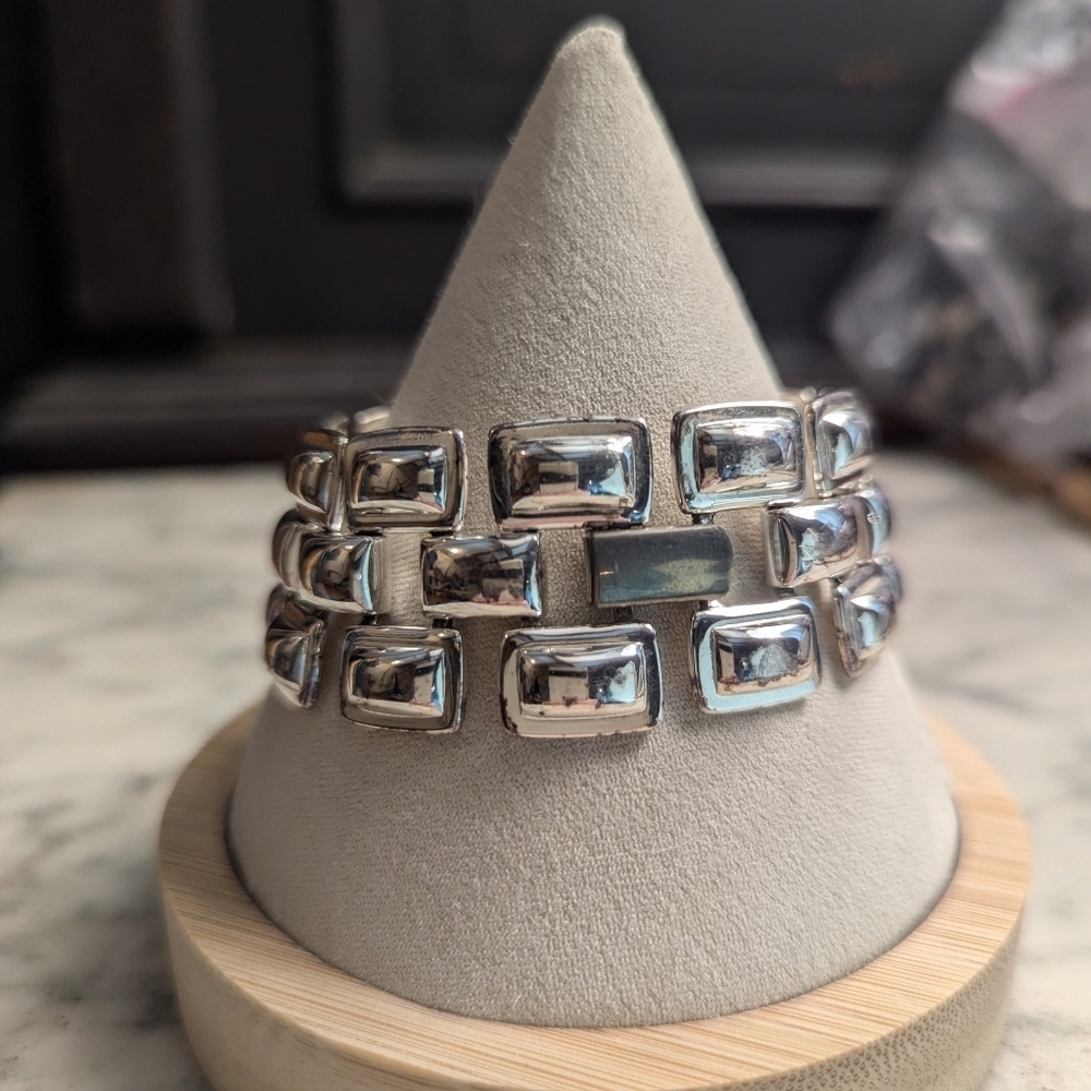 💕 Rare Napier Vintage Silvertone chain link bracelet